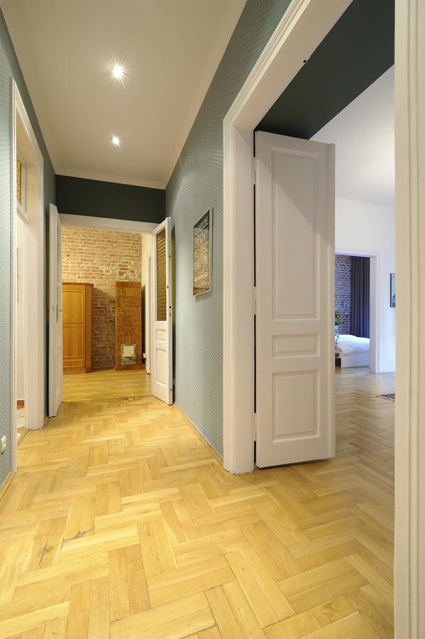Ekoidea Station Apartments Krakow Luaran gambar